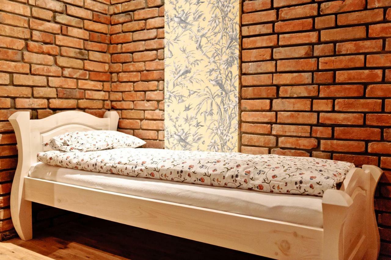 Dworek Pod Wiecha Kaweczyn  Ngoại thất bức ảnh